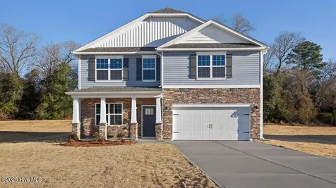 1121 Shoreline Drive Vass NC 28394