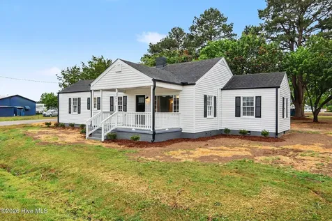 5262 Us 70 Princeton NC 27569