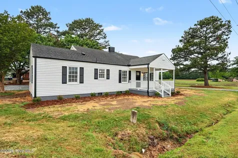 5262 Us 70 Princeton NC 27569