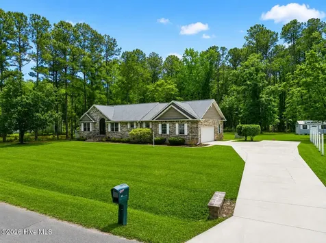 519 Boundaryline Drive NW Calabash NC 28467