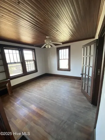 404 Summit Street Aberdeen NC 28315