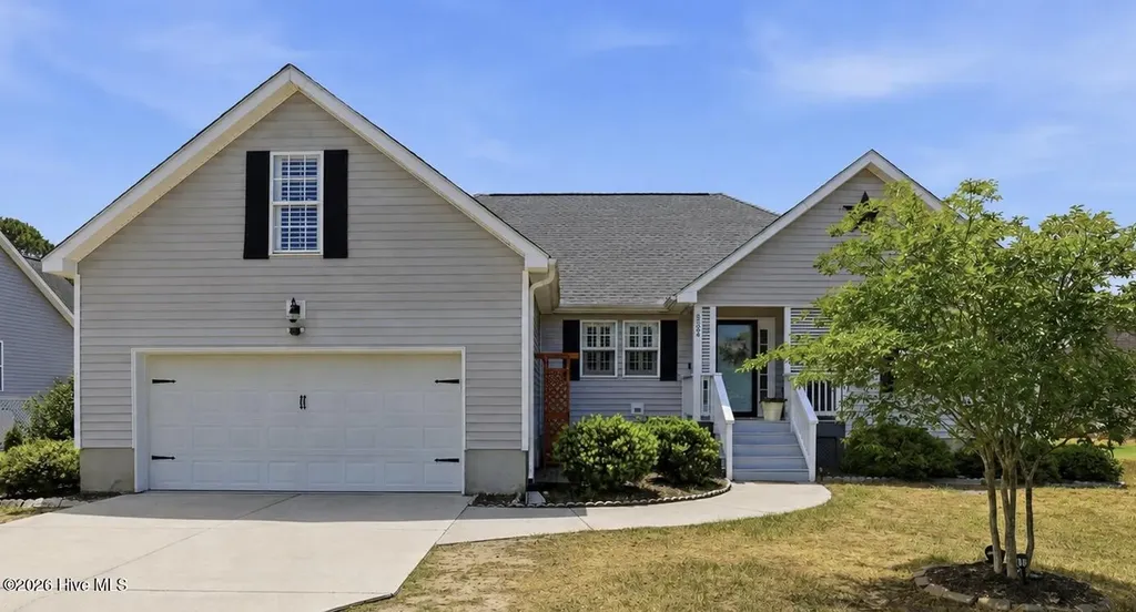 8504 Lakeview Drive Wilmington NC 28412
