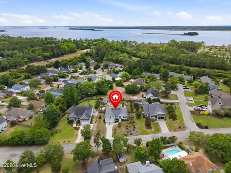 8504 Lakeview Drive Wilmington NC 28412