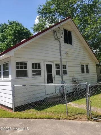 305 Glenwood Drive Greenville NC 27834
