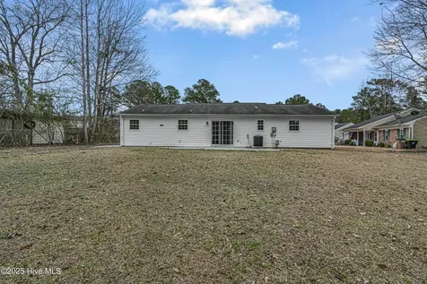 236 White Oak Boulevard Jacksonville NC 28546