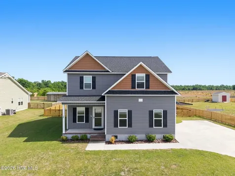 120 Cypress Manor Court Jacksonville NC 28540