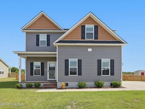120 Cypress Manor Court Jacksonville NC 28540