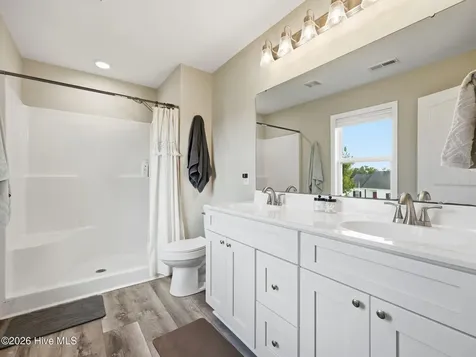 120 Cypress Manor Court Jacksonville NC 28540