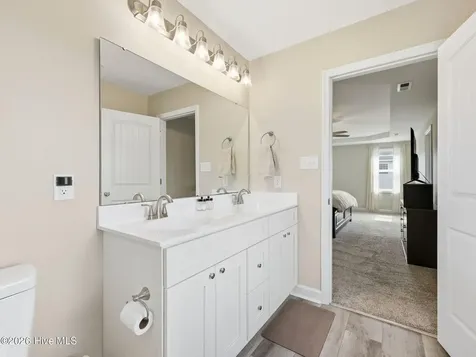 120 Cypress Manor Court Jacksonville NC 28540