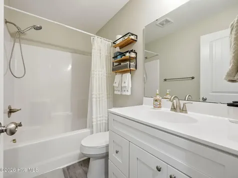 120 Cypress Manor Court Jacksonville NC 28540