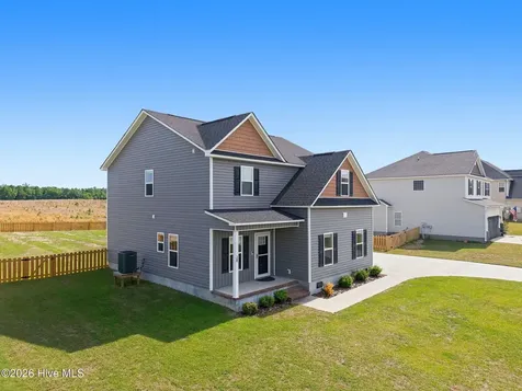 120 Cypress Manor Court Jacksonville NC 28540