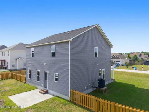 120 Cypress Manor Court Jacksonville NC 28540