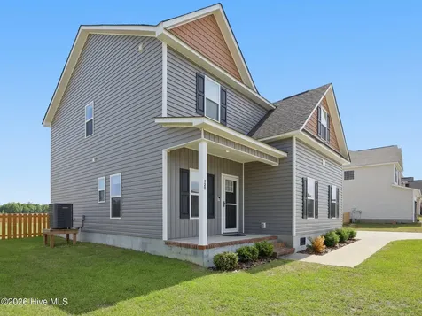 120 Cypress Manor Court Jacksonville NC 28540