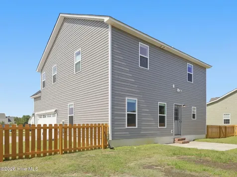 120 Cypress Manor Court Jacksonville NC 28540