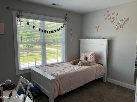 503 Newhan Court Hubert NC 28539