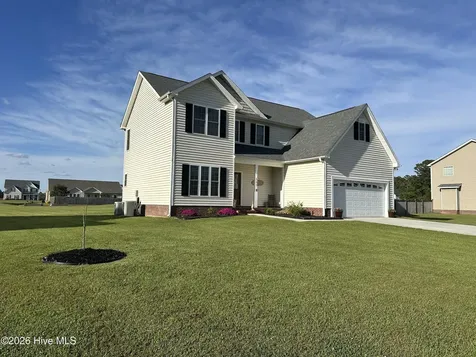 503 Newhan Court Hubert NC 28539