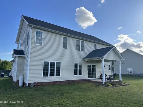 503 Newhan Court Hubert NC 28539