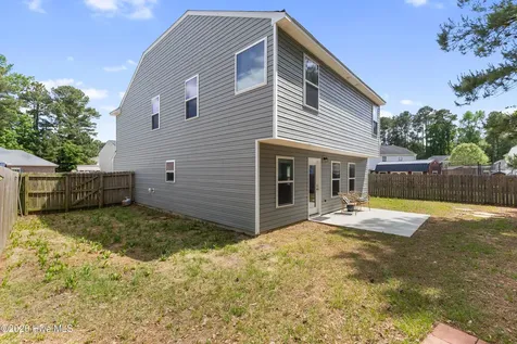 1042 Lake Norman Lane Leland NC 28451