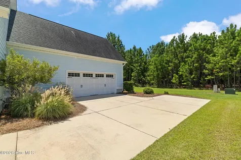 2021 Simmerman Way Leland NC 28451