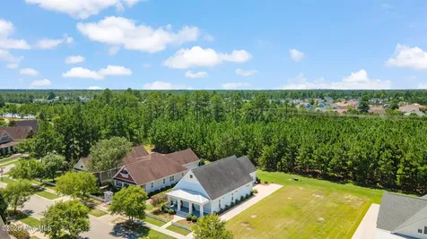 2021 Simmerman Way Leland NC 28451