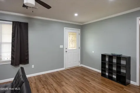 122 W Pine Forest Road Mount Olive NC 28365