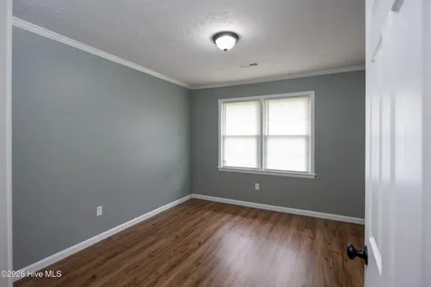 122 W Pine Forest Road Mount Olive NC 28365
