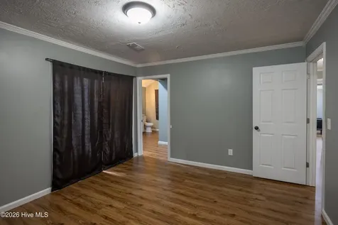 122 W Pine Forest Road Mount Olive NC 28365