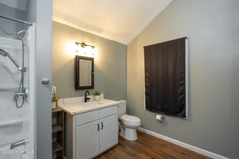 122 W Pine Forest Road Mount Olive NC 28365