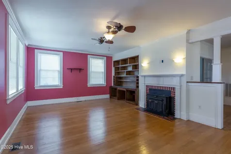 502 W Roseboro Street Roseboro NC 28382
