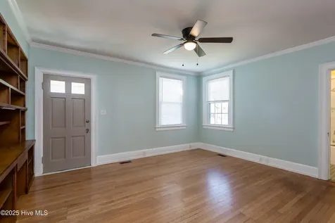 502 W Roseboro Street Roseboro NC 28382
