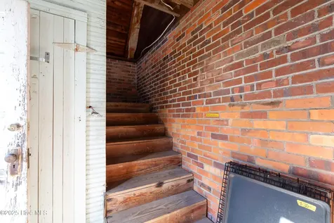 502 W Roseboro Street Roseboro NC 28382