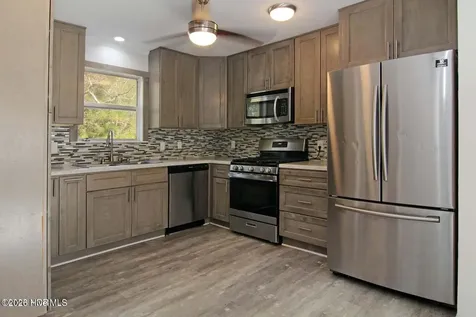 63 Jesse Lee Lane Hampstead NC 28443