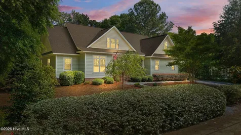 50 Dundee Road Pinehurst NC 28374