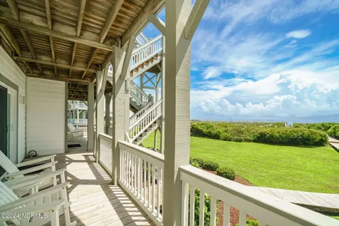 2905 Pointe West Drive Emerald Isle NC 28594