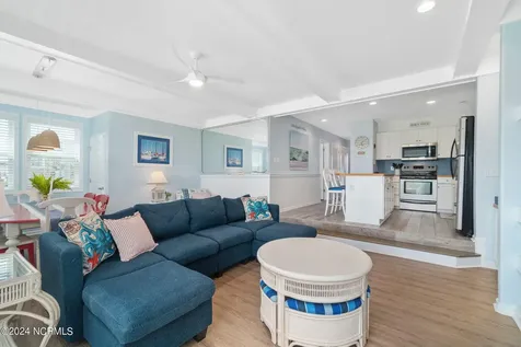 2905 Pointe West Drive Emerald Isle NC 28594