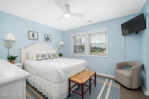 2905 Pointe West Drive Emerald Isle NC 28594