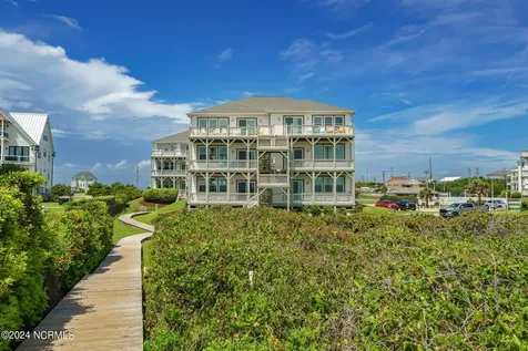 2905 Pointe West Drive Emerald Isle NC 28594