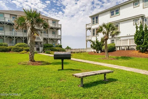 2905 Pointe West Drive Emerald Isle NC 28594