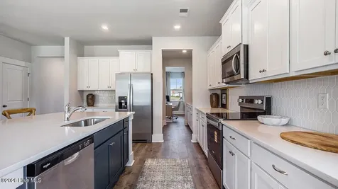 2166 Marietta Circle NW Ash NC 28420