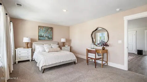 2166 Marietta Circle NW Ash NC 28420