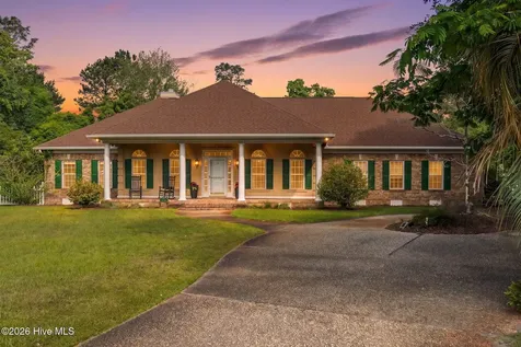 5610 Oak Bluff Lane Wilmington NC 28409