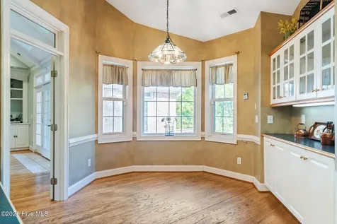 5610 Oak Bluff Lane Wilmington NC 28409