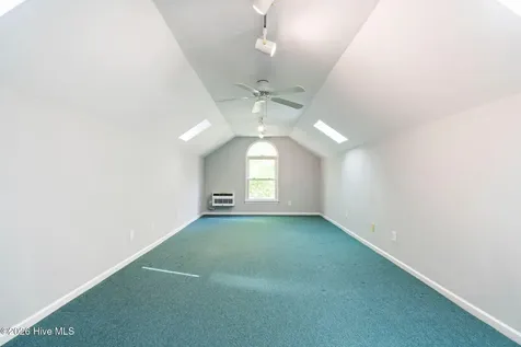 5610 Oak Bluff Lane Wilmington NC 28409