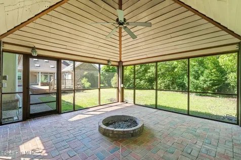 5610 Oak Bluff Lane Wilmington NC 28409