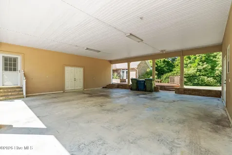 5610 Oak Bluff Lane Wilmington NC 28409