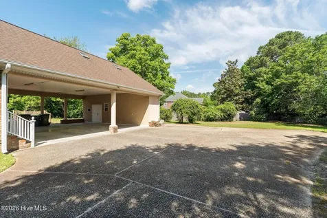 5610 Oak Bluff Lane Wilmington NC 28409