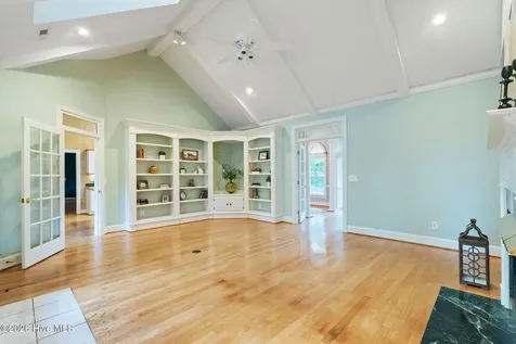5610 Oak Bluff Lane Wilmington NC 28409