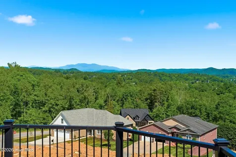 418 Huntington Woods Drive N Lenoir NC 28645