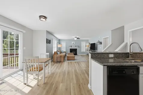 405 Prince William Drive Elizabeth City NC 27909