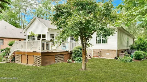 306 Potomac Drive Chocowinity NC 27817